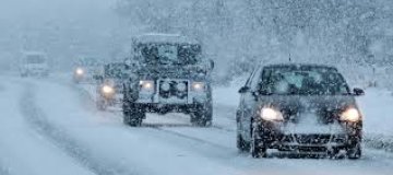 Vožnja po snegu in poledeneli cesti